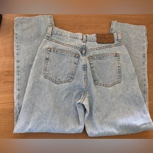 Calvin Klein|Vintage CK women’s light wash mom Jeans,Brown logo•••100% cotton